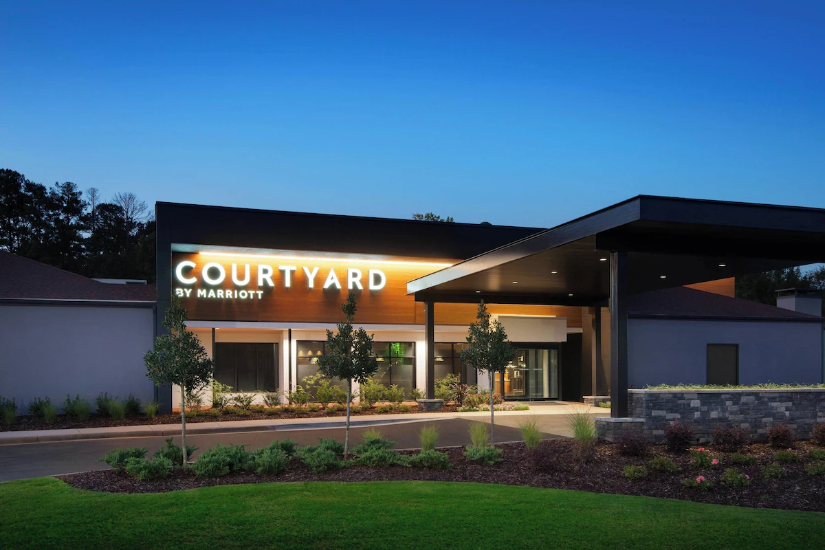 Courtyard Birmingham Homewood