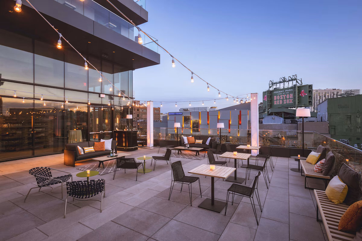 Hotel Commonwealth