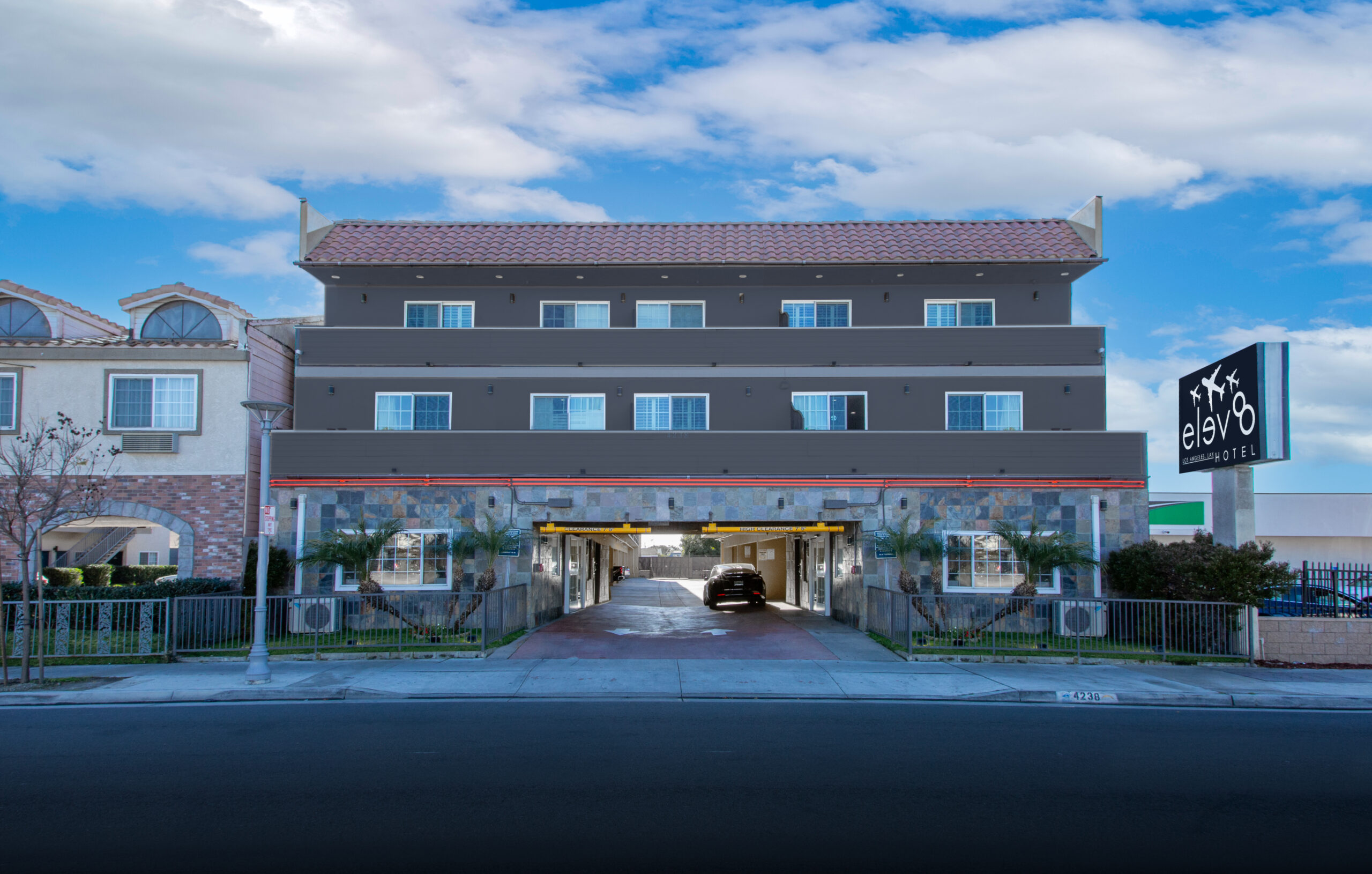 Elev8 Hotel Los Angeles, LAX