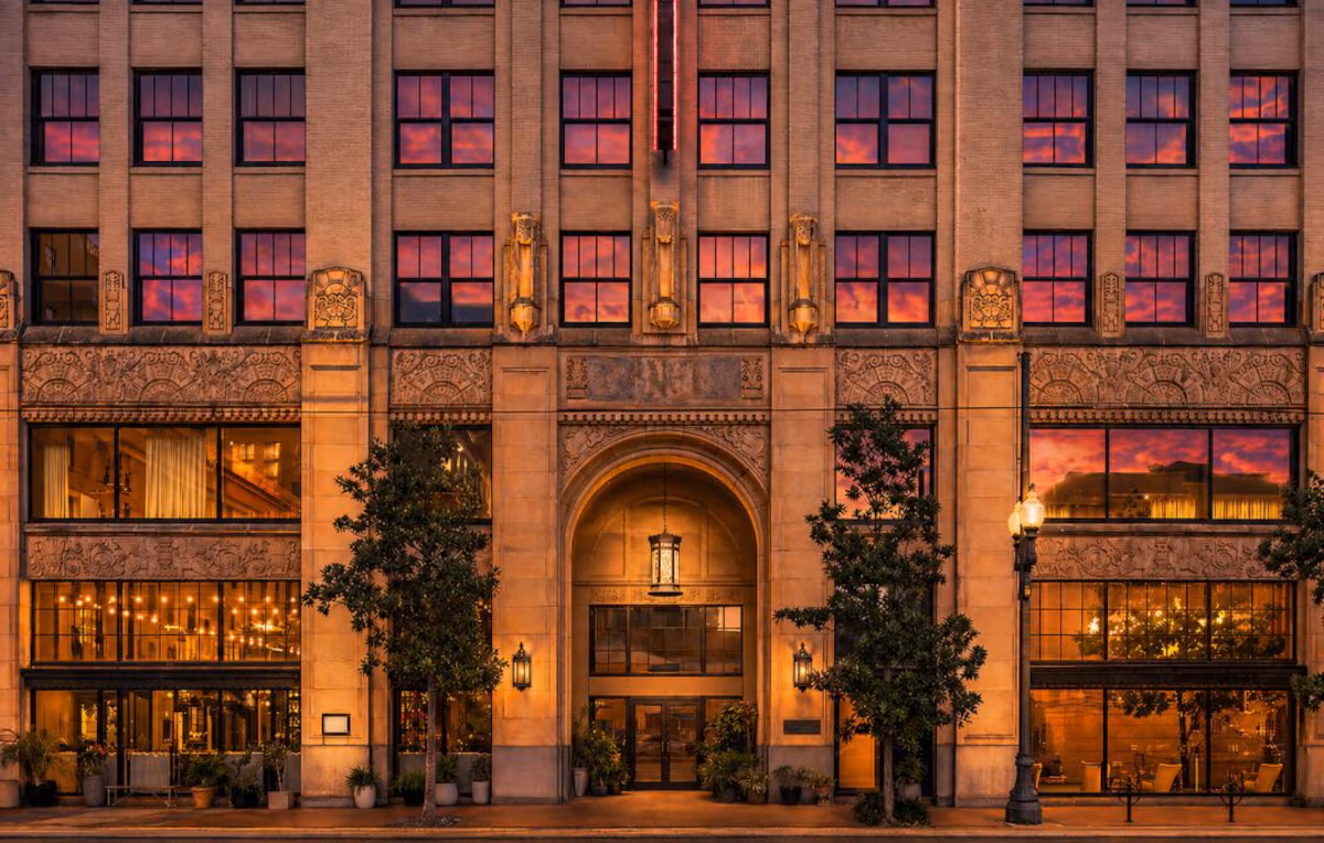 The Barnett, JdV by Hyatt