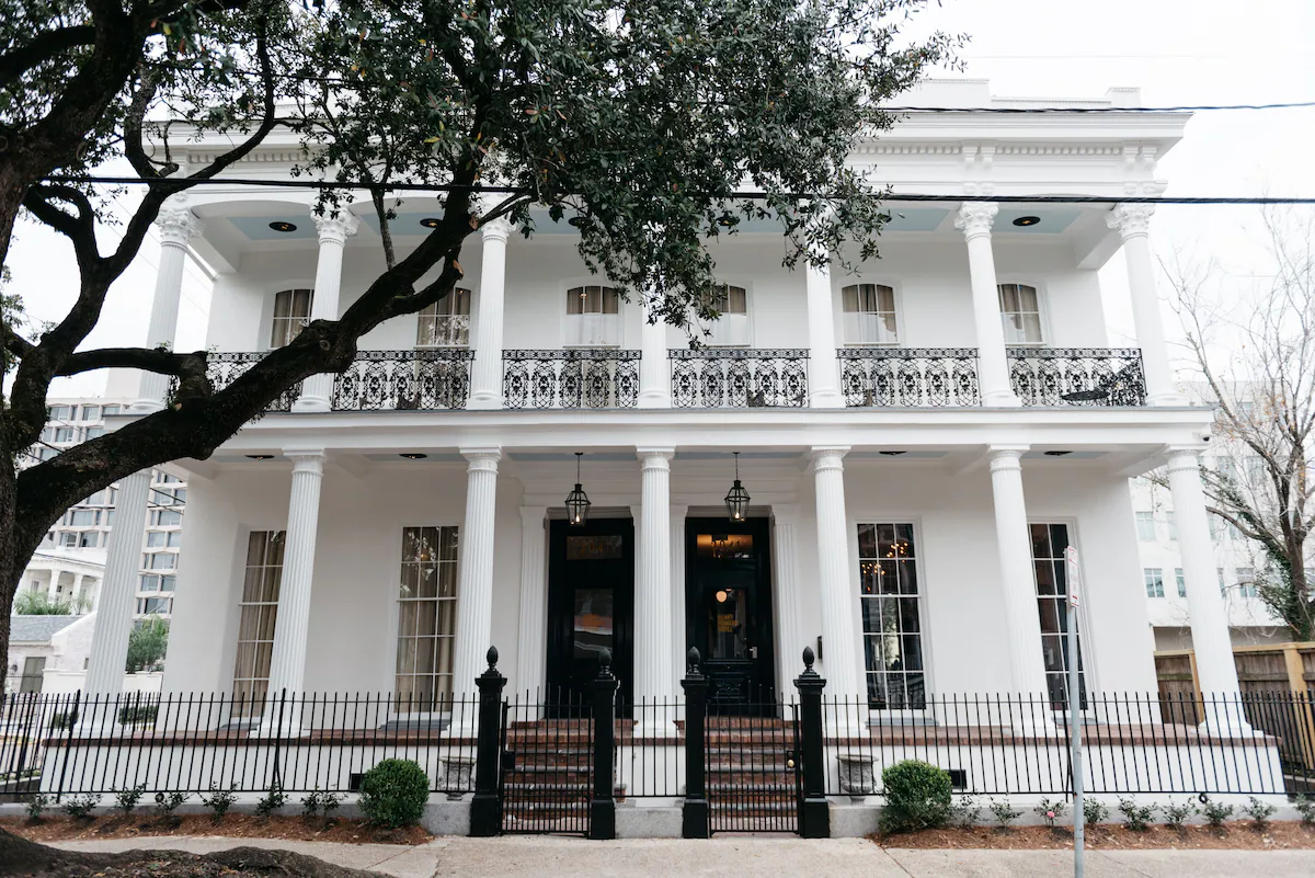 Henry Howard Hotel