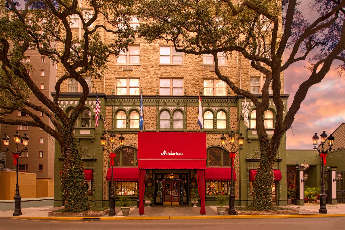 The Pontchartrain Hotel