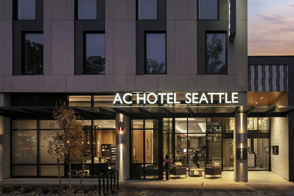 AC Hotel by Marriott Seattle South Lake Union